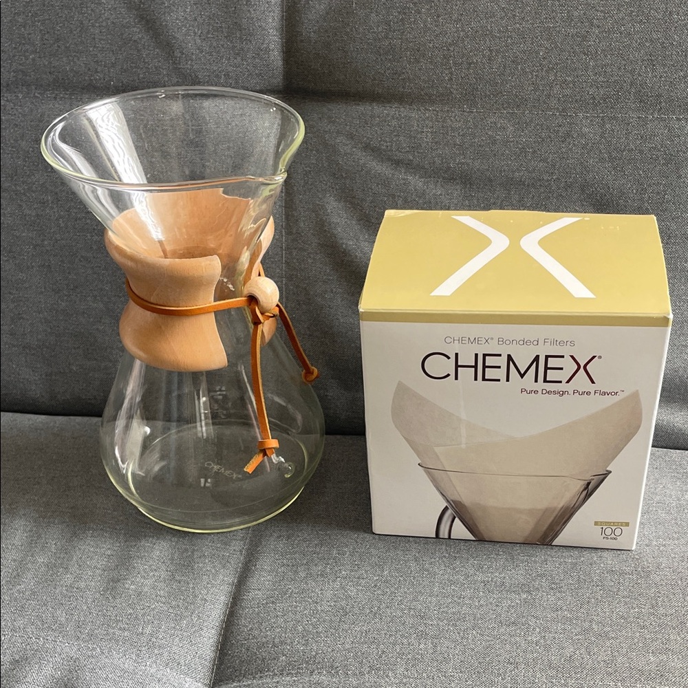 Chemex Glass Pour-Over Coffee Maker with Filters